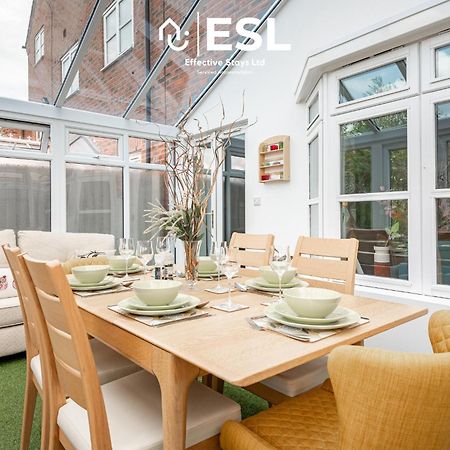 4 Bedroom Townhouse 10Mins Walk From Shrewsbury Town Centre With Parking Extérieur photo