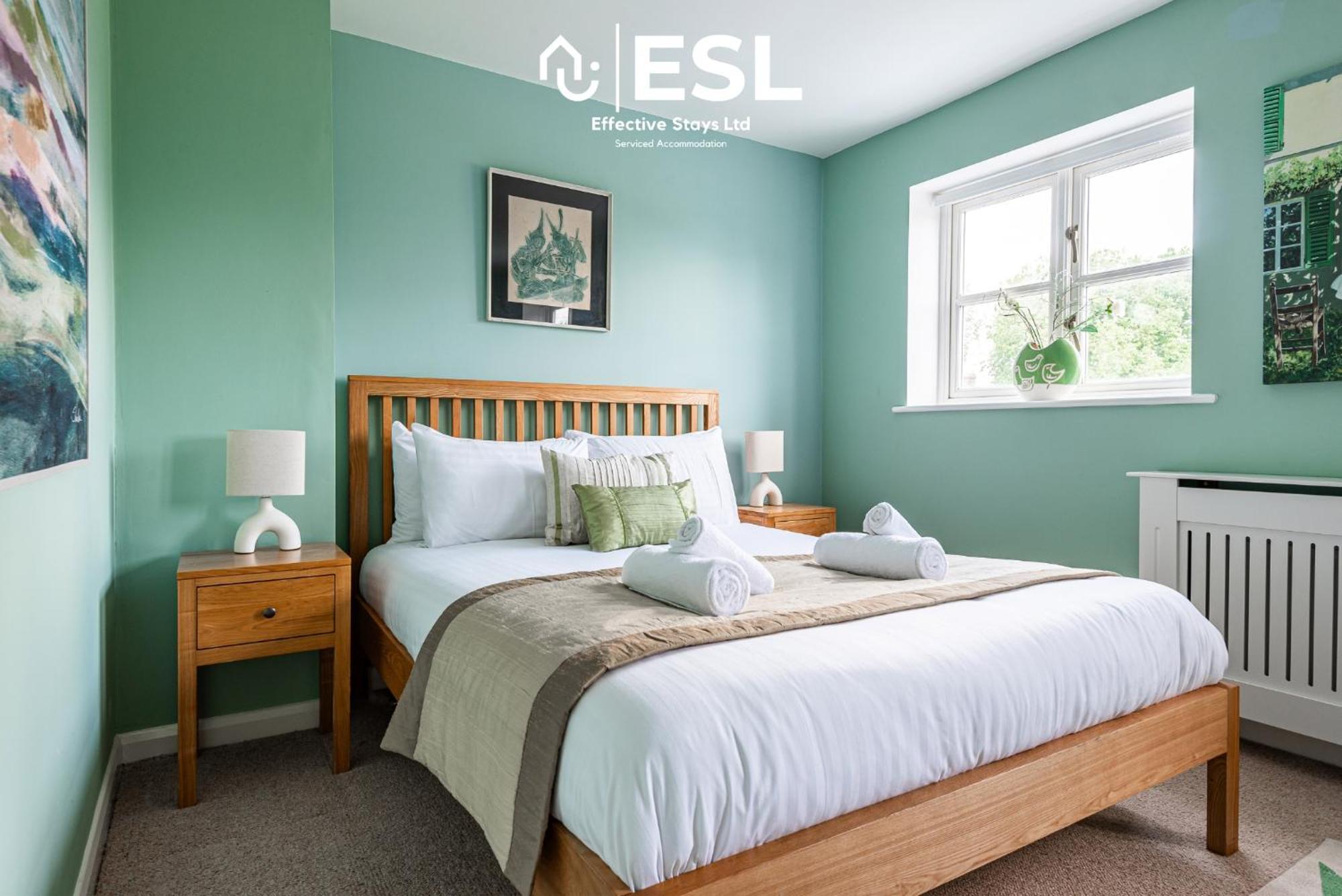 4 Bedroom Townhouse 10Mins Walk From Shrewsbury Town Centre With Parking Extérieur photo
