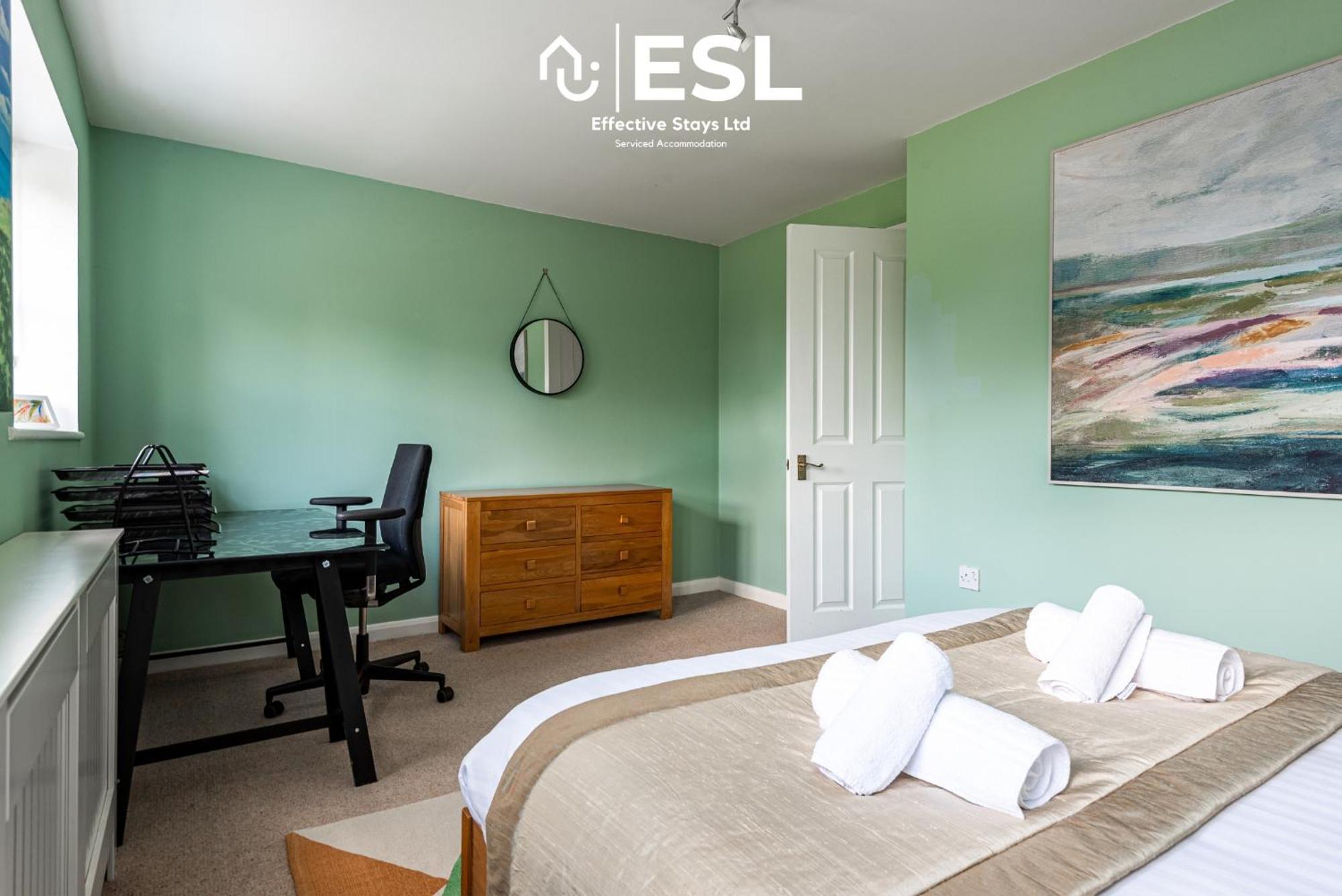 4 Bedroom Townhouse 10Mins Walk From Shrewsbury Town Centre With Parking Extérieur photo