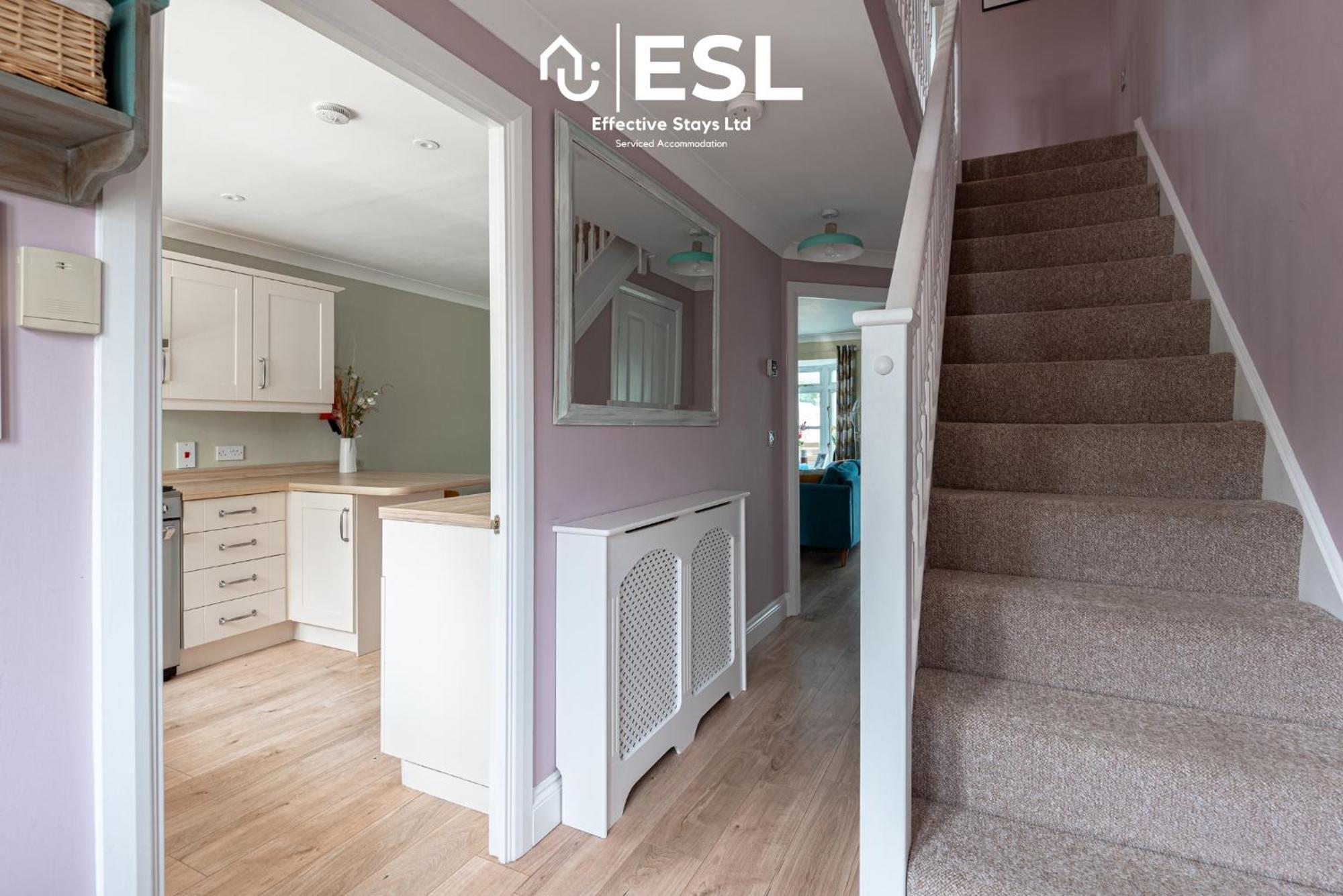 4 Bedroom Townhouse 10Mins Walk From Shrewsbury Town Centre With Parking Extérieur photo